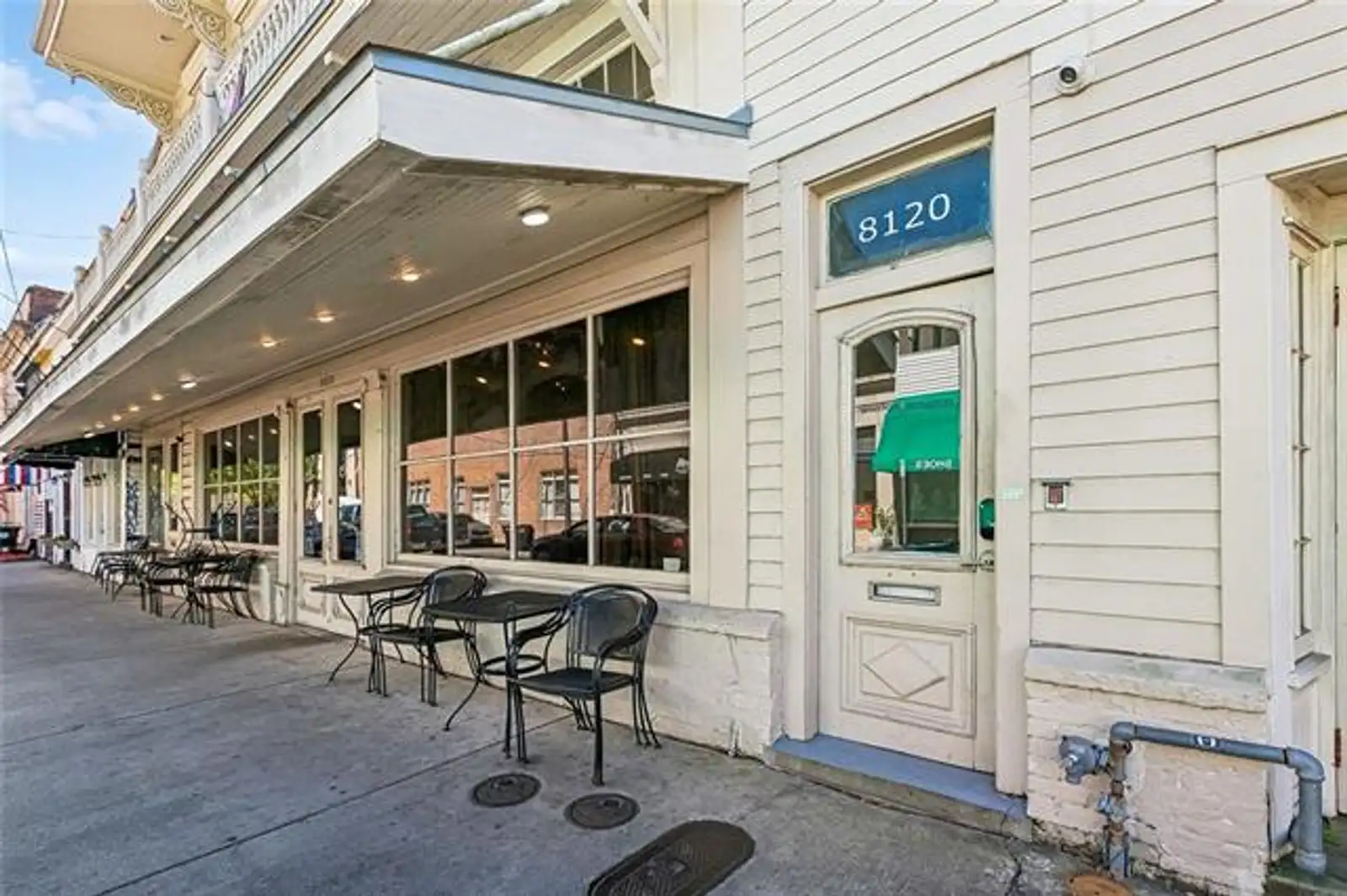 8120 Oak St image 3