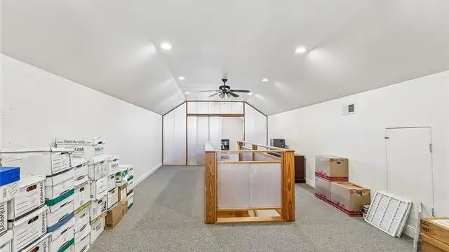 View image 18