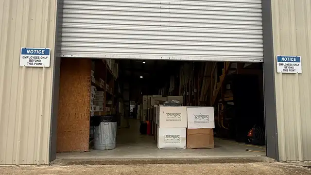 4,800 SF Industrial Building with Office Space thumbnail 4