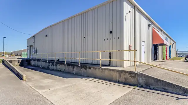 15240 Creosote Road thumbnail 4