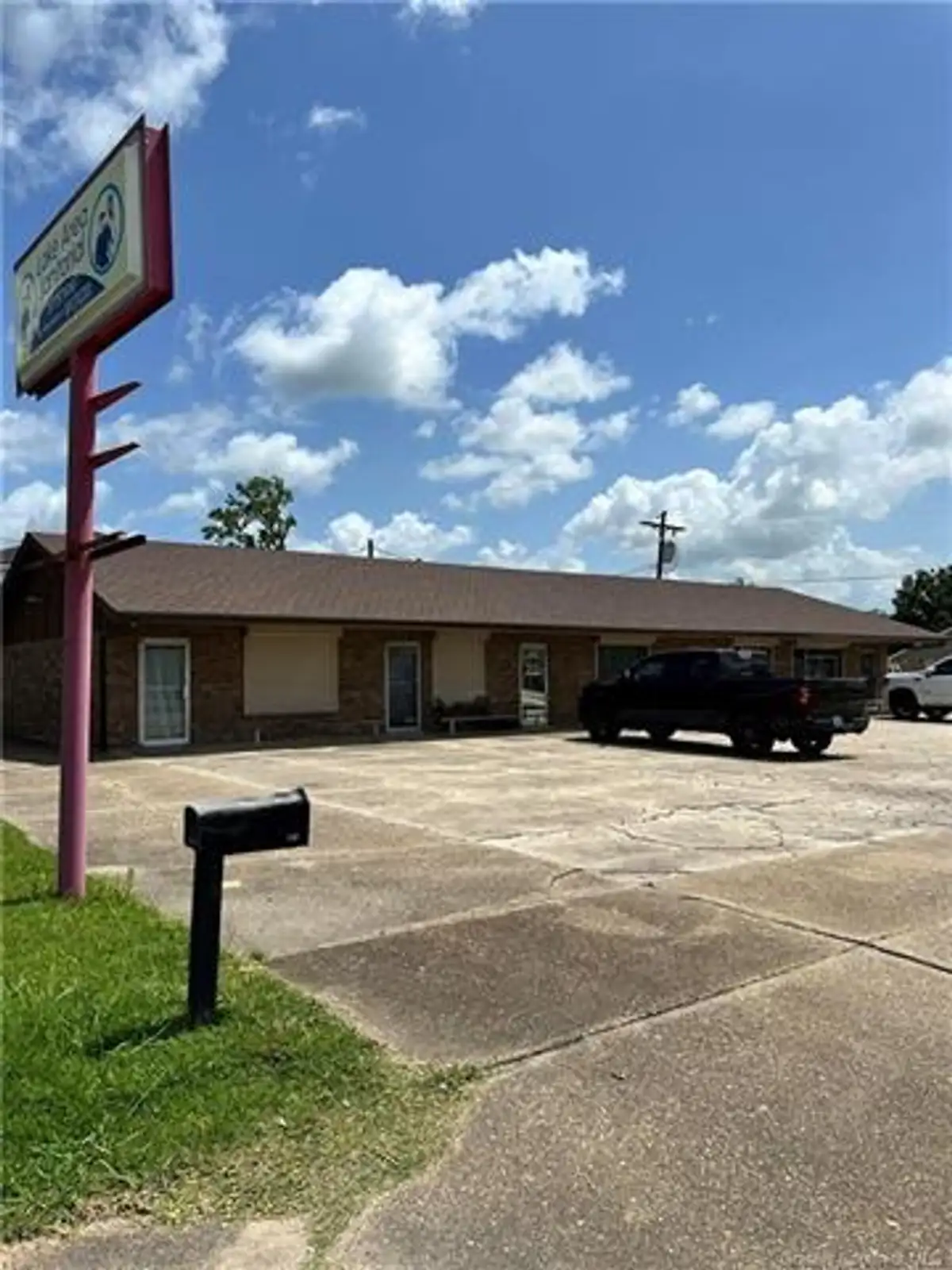 3620 Maplewood Dr