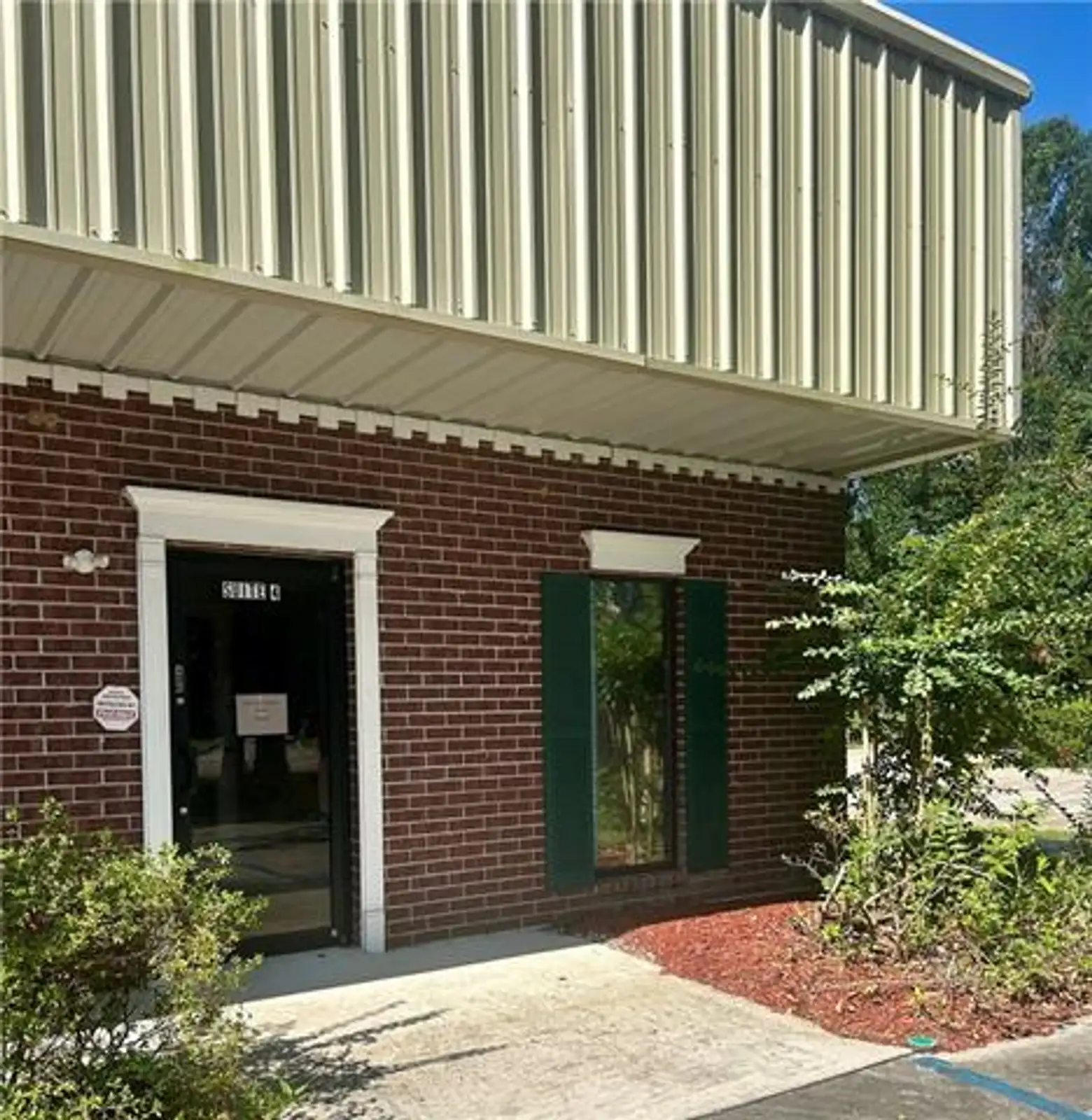 663 Brownswitch Rd Unit #4
