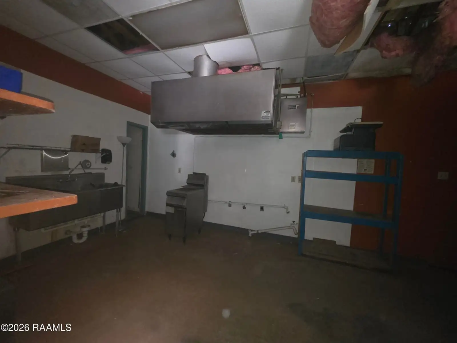 106 St Charles St image 14