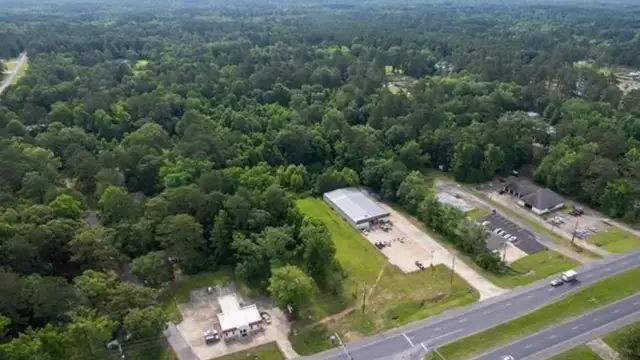 Frontage Property for Development thumbnail 5
