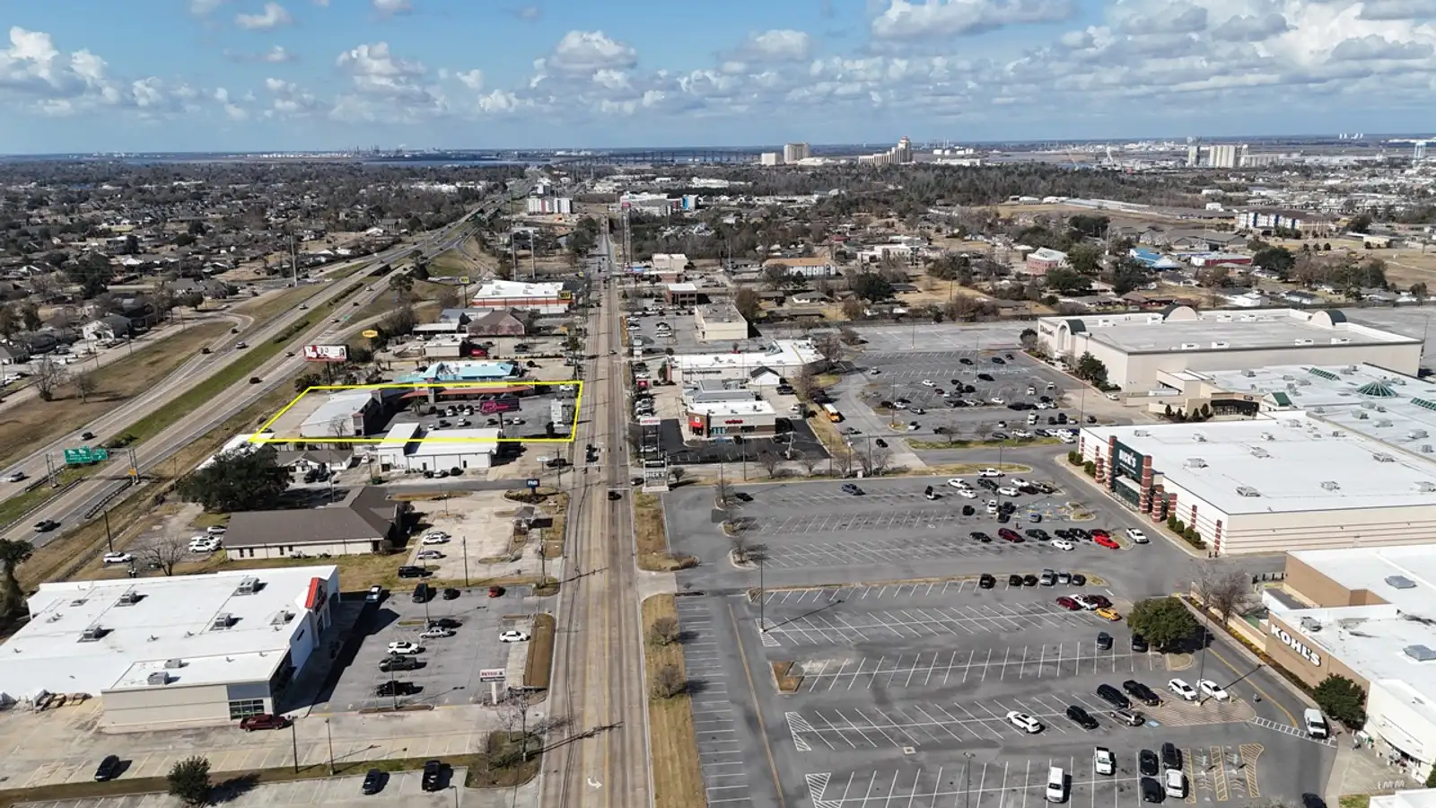 Magnolia Square image 6