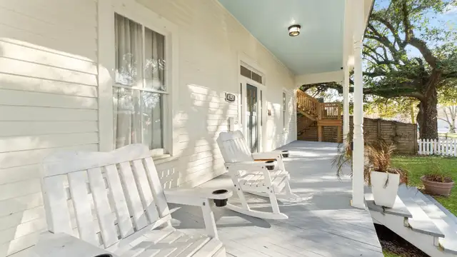 Historic Space in Downtown Zachary thumbnail 2