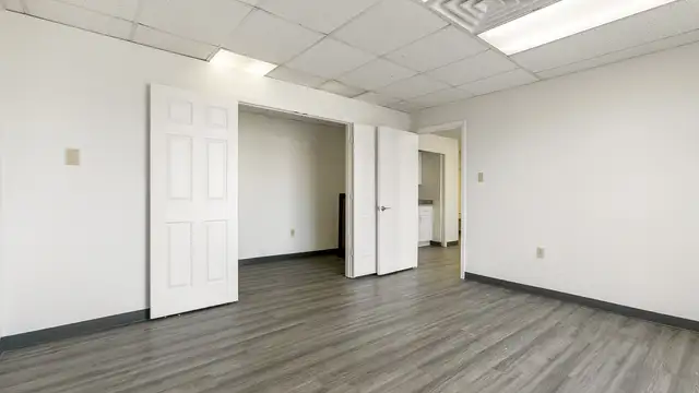 Office 4a - 2325 Severn Ave Unit 4 thumbnail 2