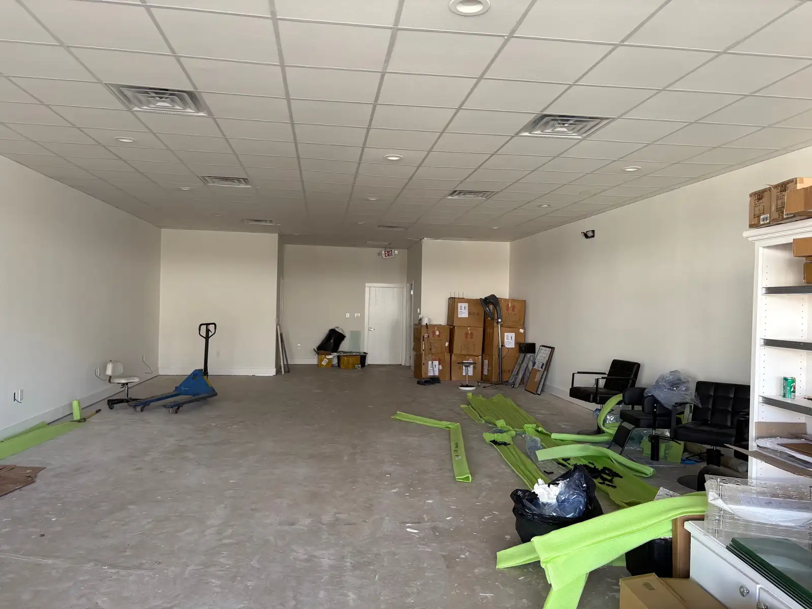 Professional Retail Spaces image 4