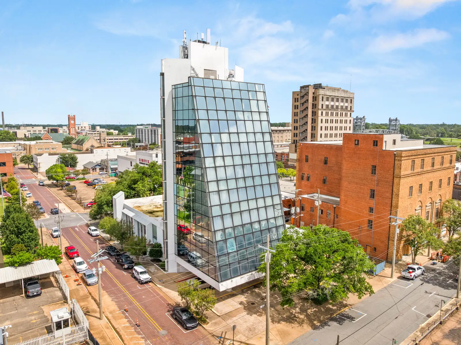 429 Murray St Tower
