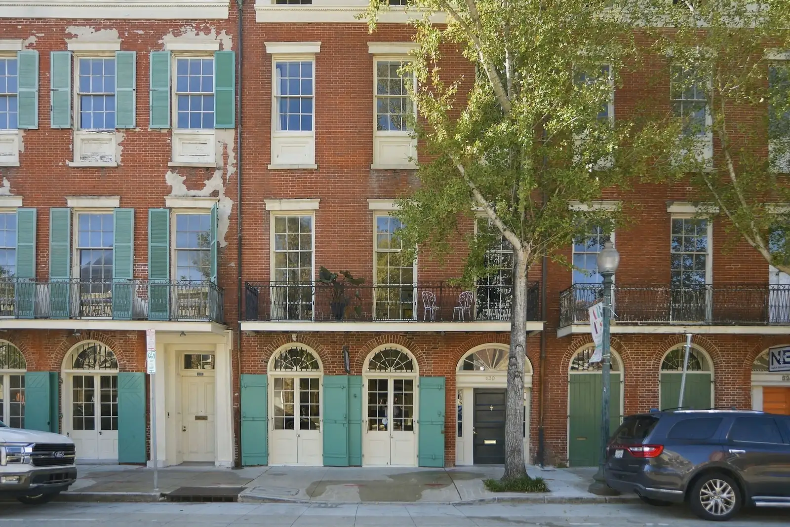620 Julia St