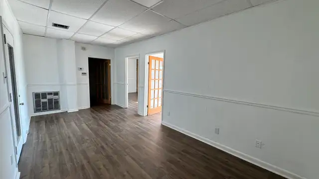 Suite 209 - Prime Veterans Blvd Office Space thumbnail 5