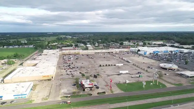 30,000 sq ft Anchor thumbnail 3