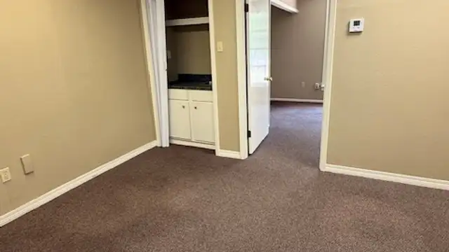 601 W Judge Perez Dr thumbnail 5
