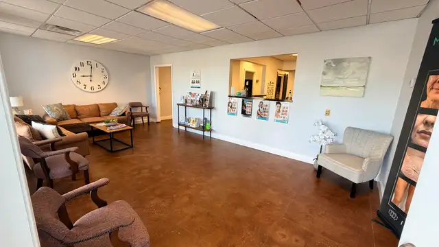Suite 101 - 1939 Hickory Ave. thumbnail 3