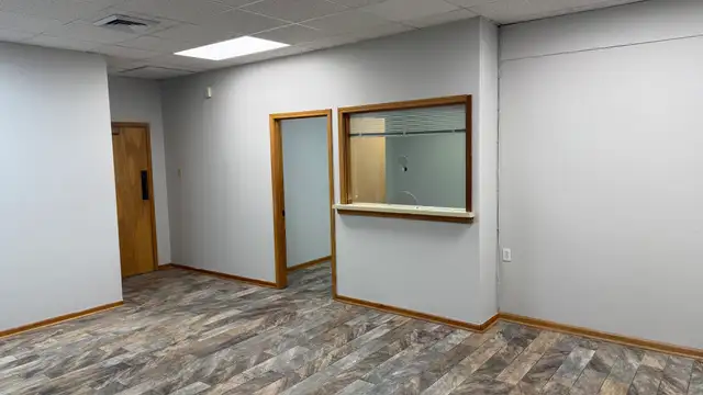 8369 Florida Blvd thumbnail 4