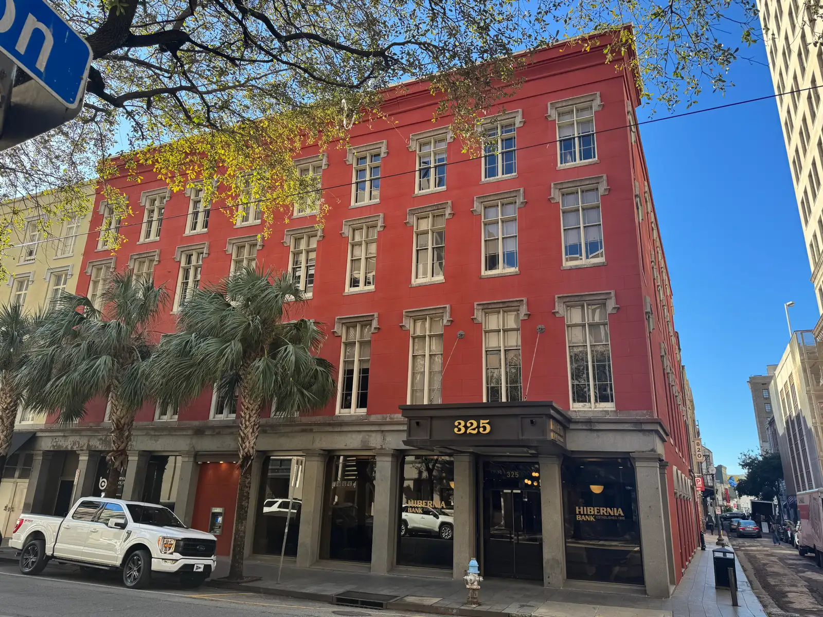 Retail Space on Carondelet image 2