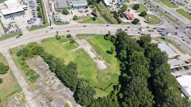 View image 25