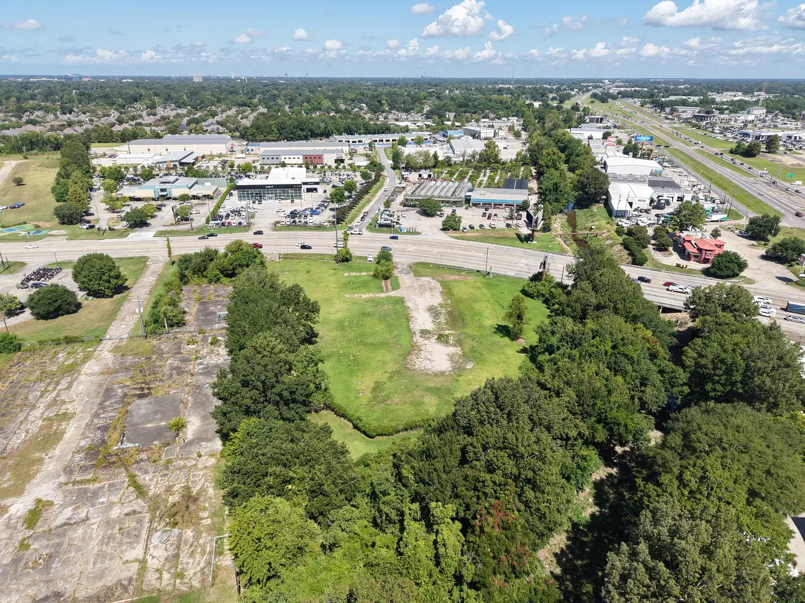 Retail Pad on High Profile Siegen Lane image 27
