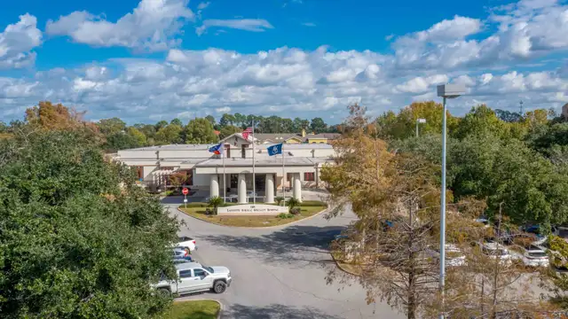 View image 11