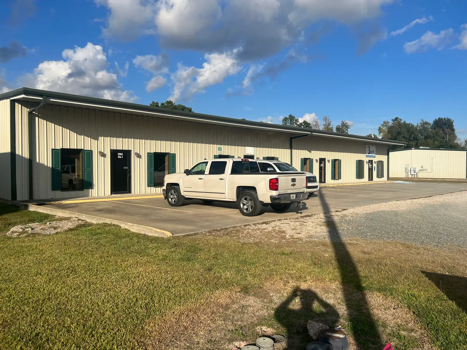2965 E Napoleon St, Sulphur, LA 70663