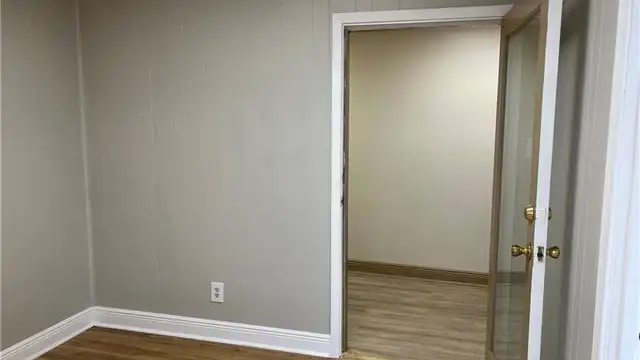 Suite 207 - Prime Veterans Blvd Office Space thumbnail 2