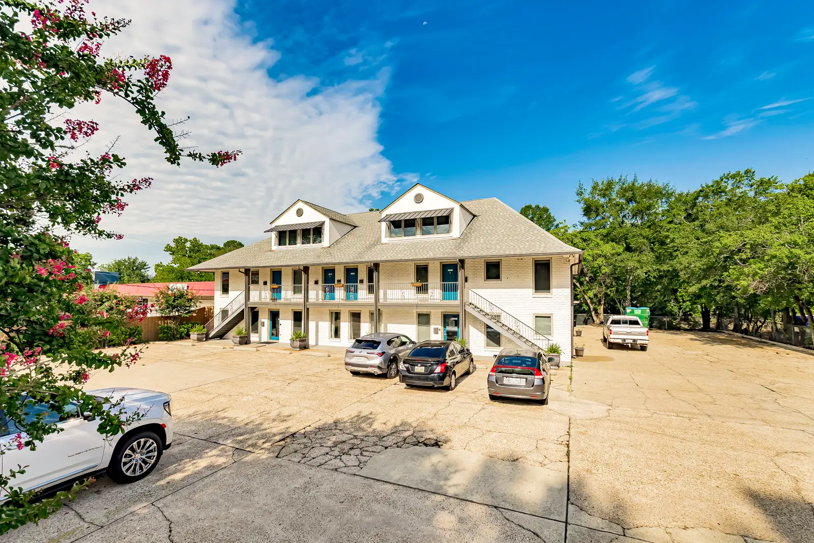 Mid-City Office Space | Utilities Included