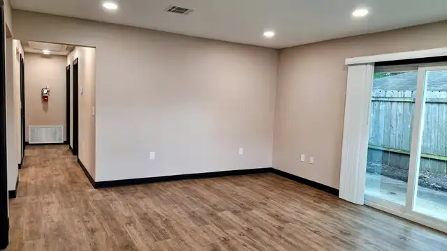 739 Gause Blvd thumbnail 4