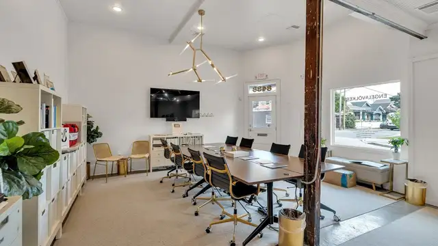 8438 Oak St thumbnail 2