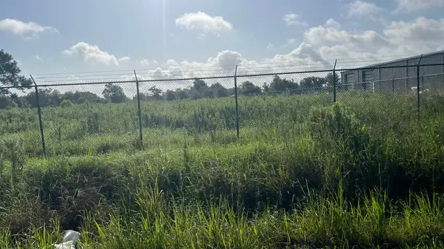 Commercial / Land thumbnail 2