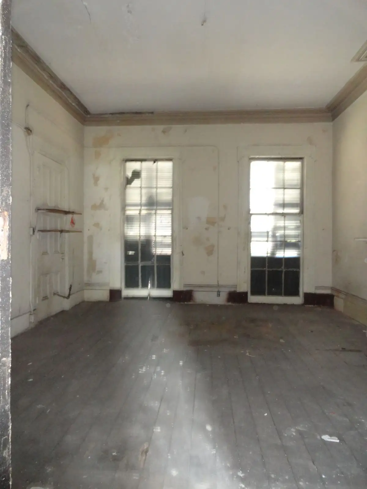 532 N Rampart St. image 7