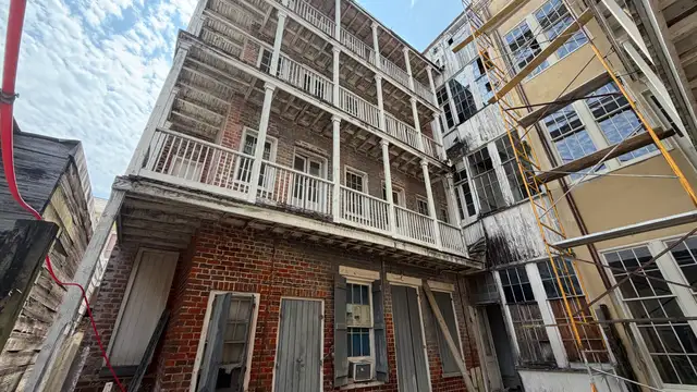 532 N Rampart St. thumbnail 2