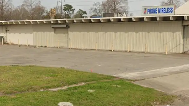 4637 Plank Rd thumbnail 3