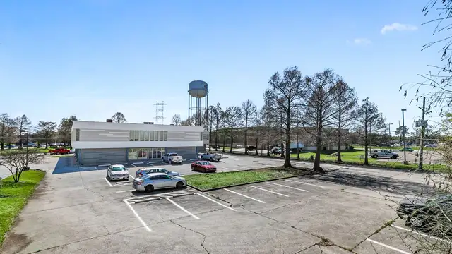 Professional Office Space For Lease thumbnail 3