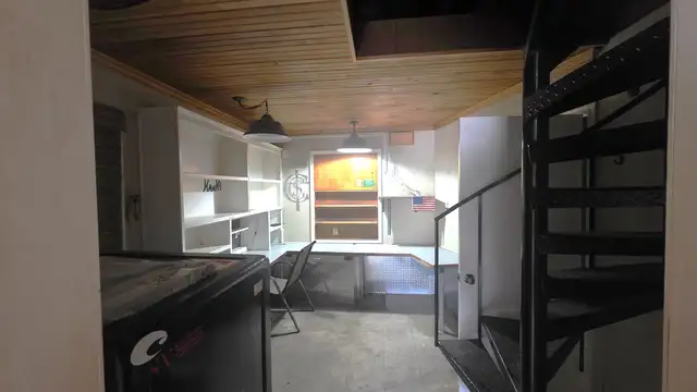 View image 8