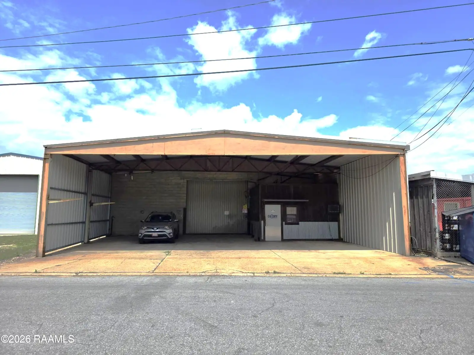1816 Jefferson St image 3