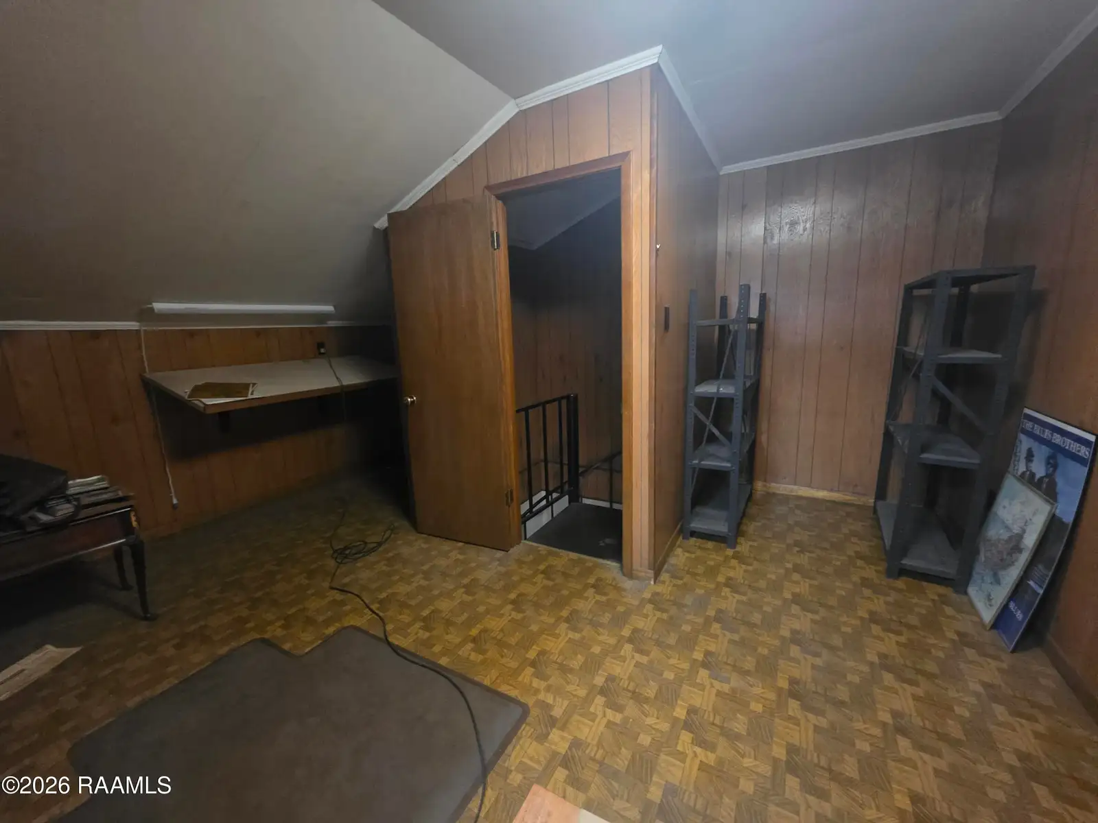 1816 Jefferson St image 9