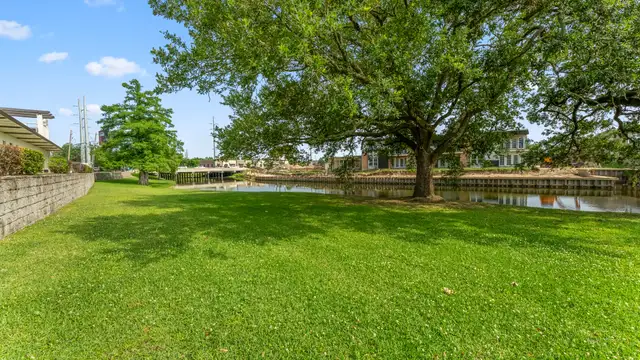 View image 31