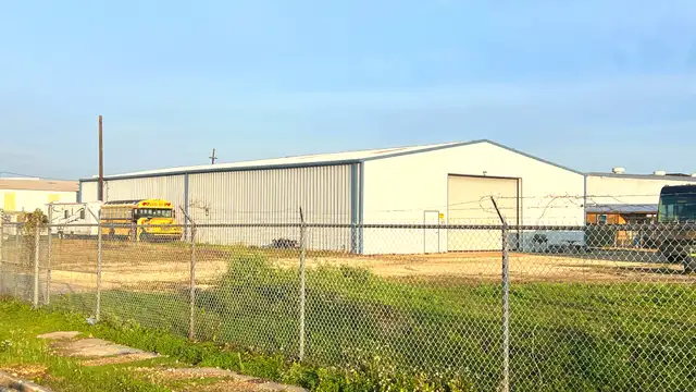 View image 17