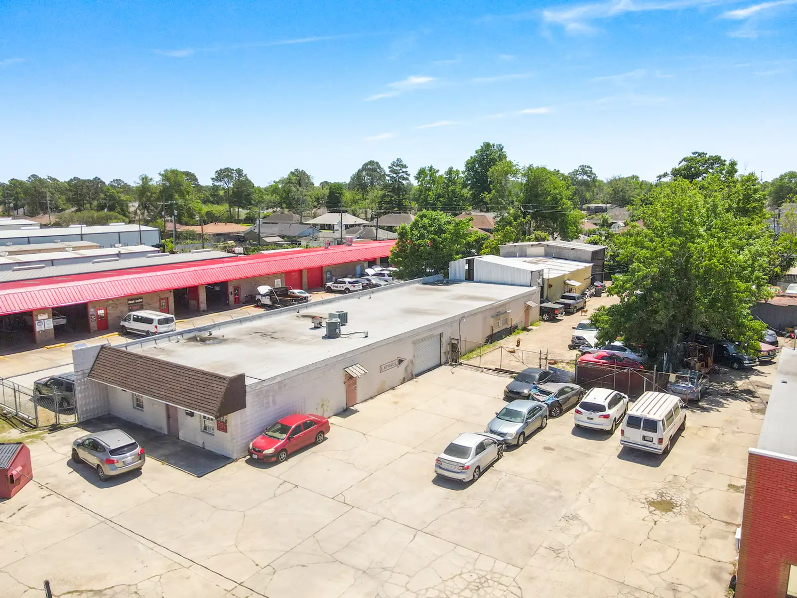 Value-Add Industrial w/ Space for Laydown image 4