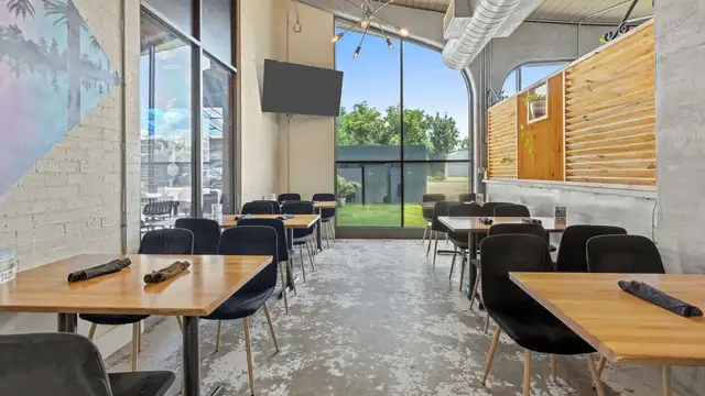 View image 12