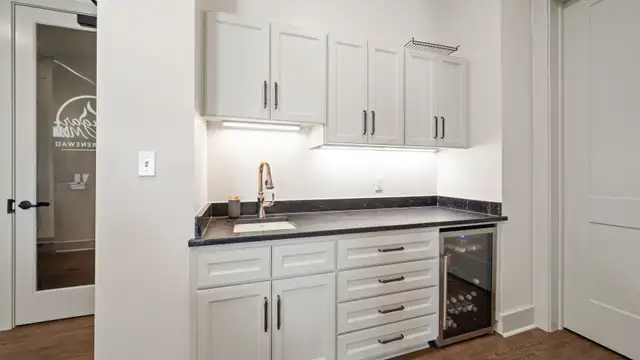 Mixed Use Class A Sugar Mill Pond Suites - 200 Prescott Blvd thumbnail 4
