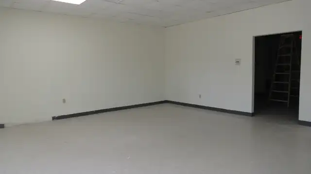 5039 Fairfield St thumbnail 2