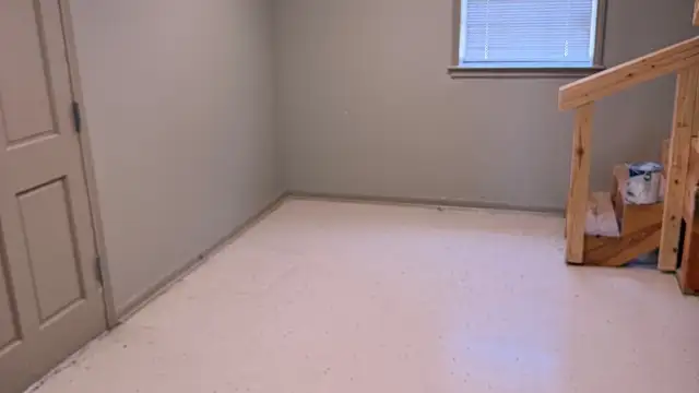 2126 Oak Park Blvd thumbnail 5