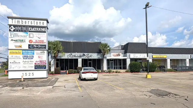 1525 Lapalco Blvd thumbnail 2