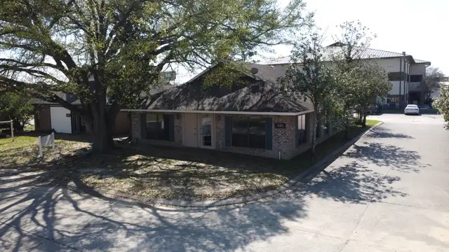 3070 Teddy Dr thumbnail 4