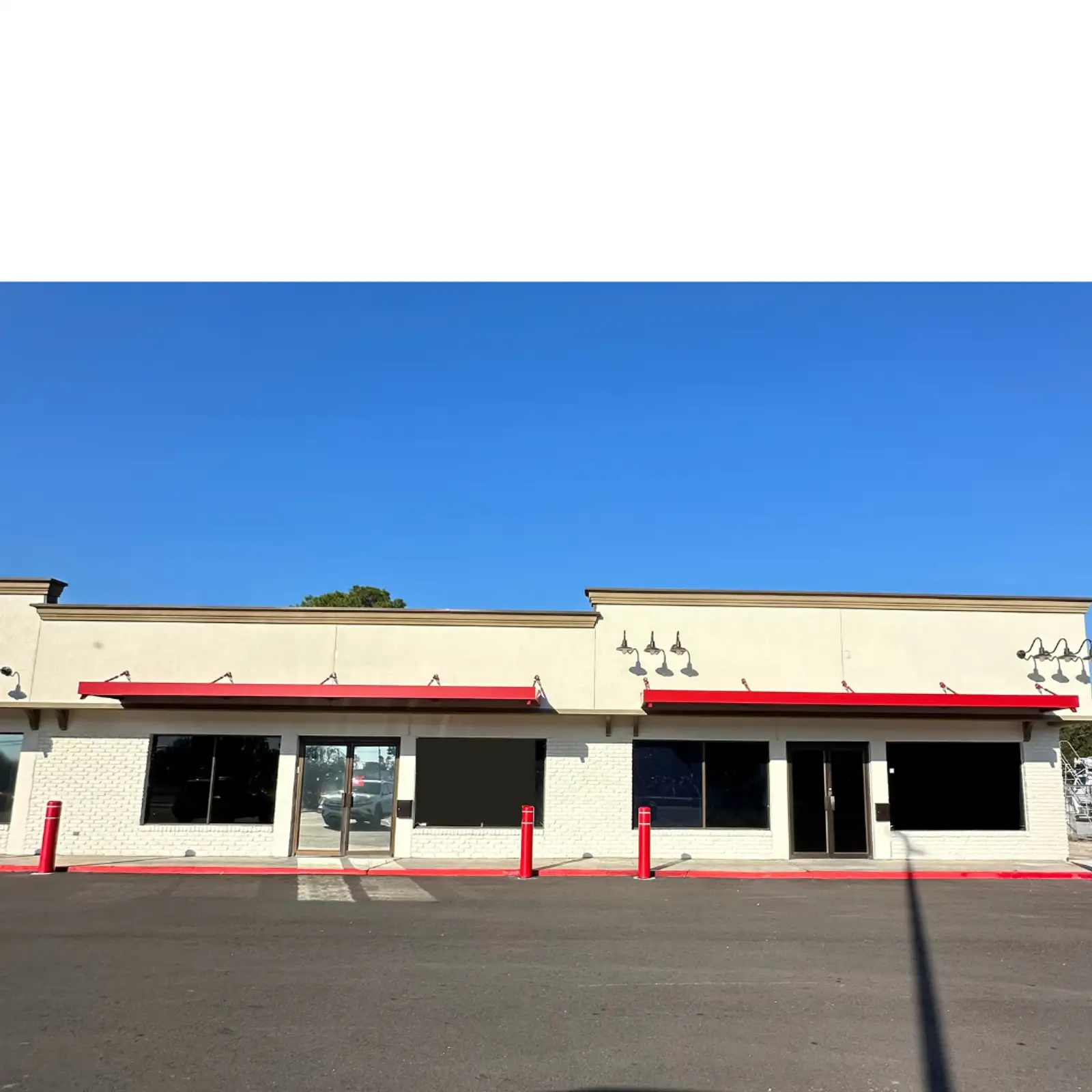 Retail for Lease - Gonzales image 2