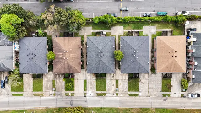 8-Unit Multifamily Investment with In-Place Income thumbnail 3