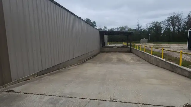 Warehouse thumbnail 5