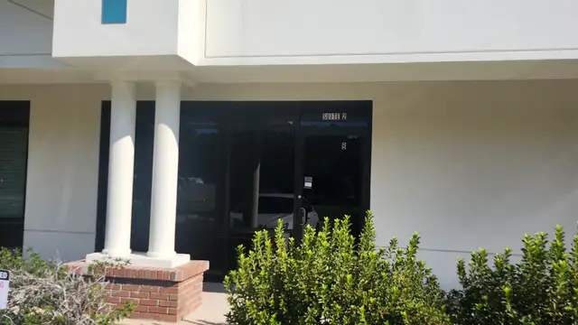 21489 Koop Dr Suite B thumbnail 2