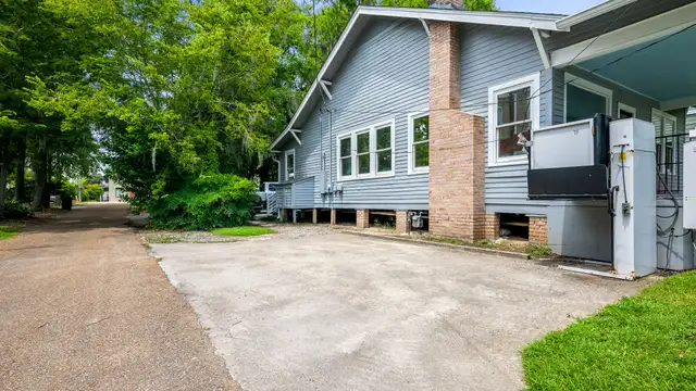 522 E Rutland St thumbnail 2